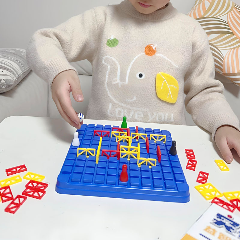 Board Game Qwirkle - Gry planszowe z elementami strategii, układanki
