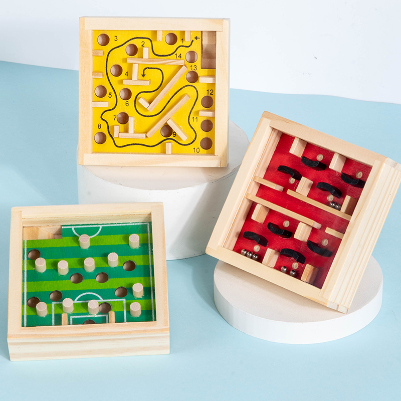 Dziecięca plansza labiryntu z  – Board Game Qwirkle recenzja i cena