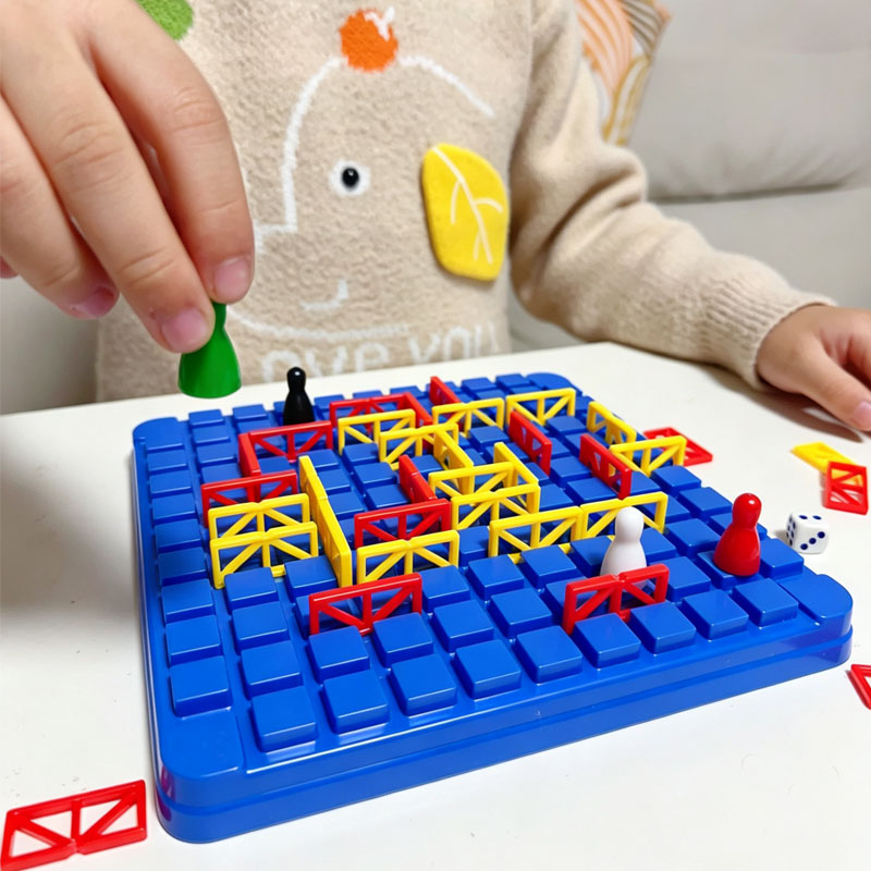 Gry planszowe z elementami str – Board Game Qwirkle recenzja i cena